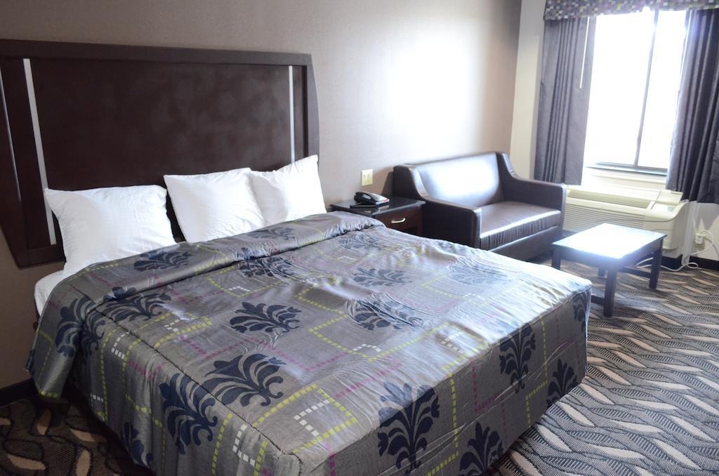 Palace Inn Sam Houston Race Park Стая снимка