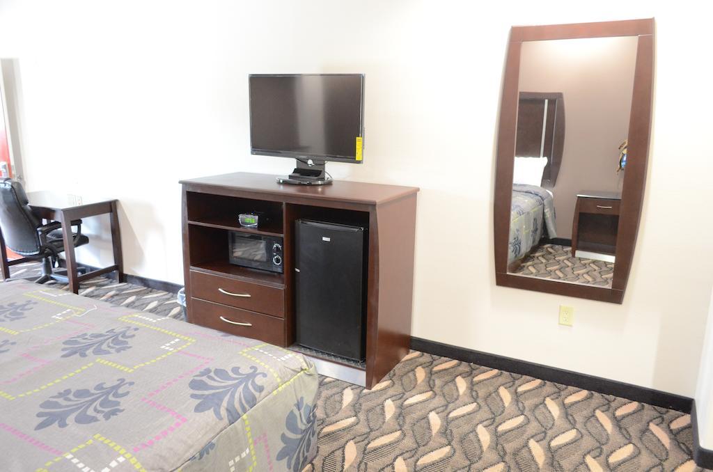 Palace Inn Sam Houston Race Park Стая снимка