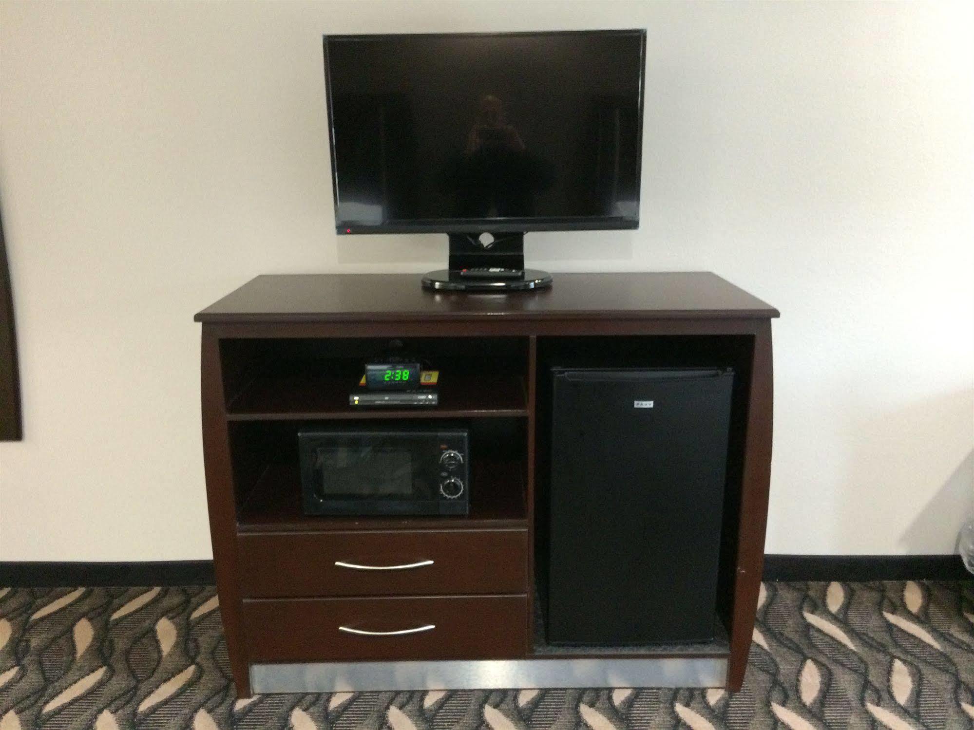 Palace Inn Sam Houston Race Park Екстериор снимка