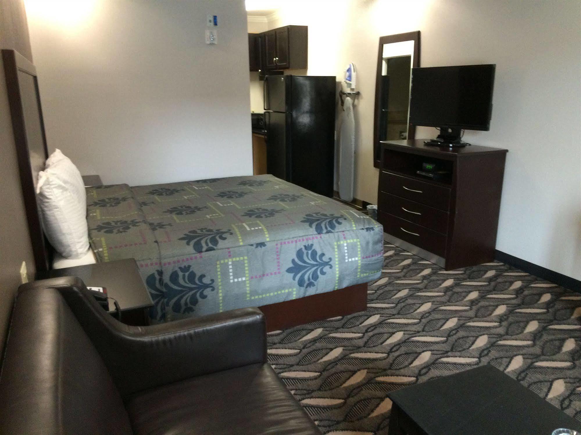 Palace Inn Sam Houston Race Park Екстериор снимка
